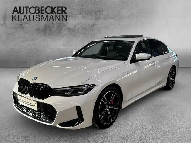 BMW 330 iA *M SPORT PRO* LC PROF NAVI ACC STAND-HZG PARKEN