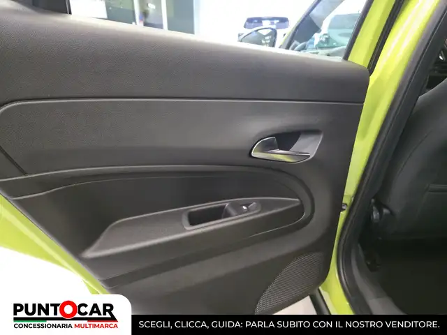 Jeep Avenger view 19