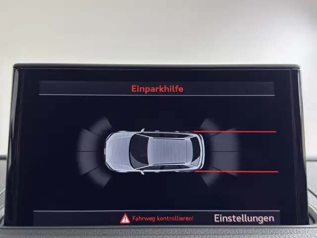 Audi RS3 view 19