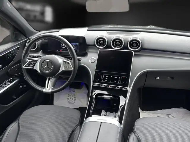 Mercedes-Benz C-Class view 15