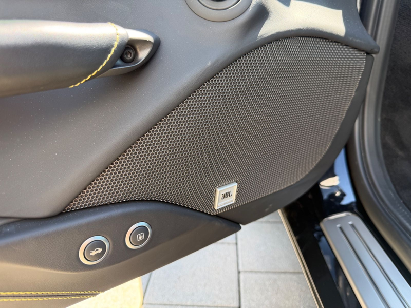 Ferrari 488 Racing Seats, Lift — photo 12
