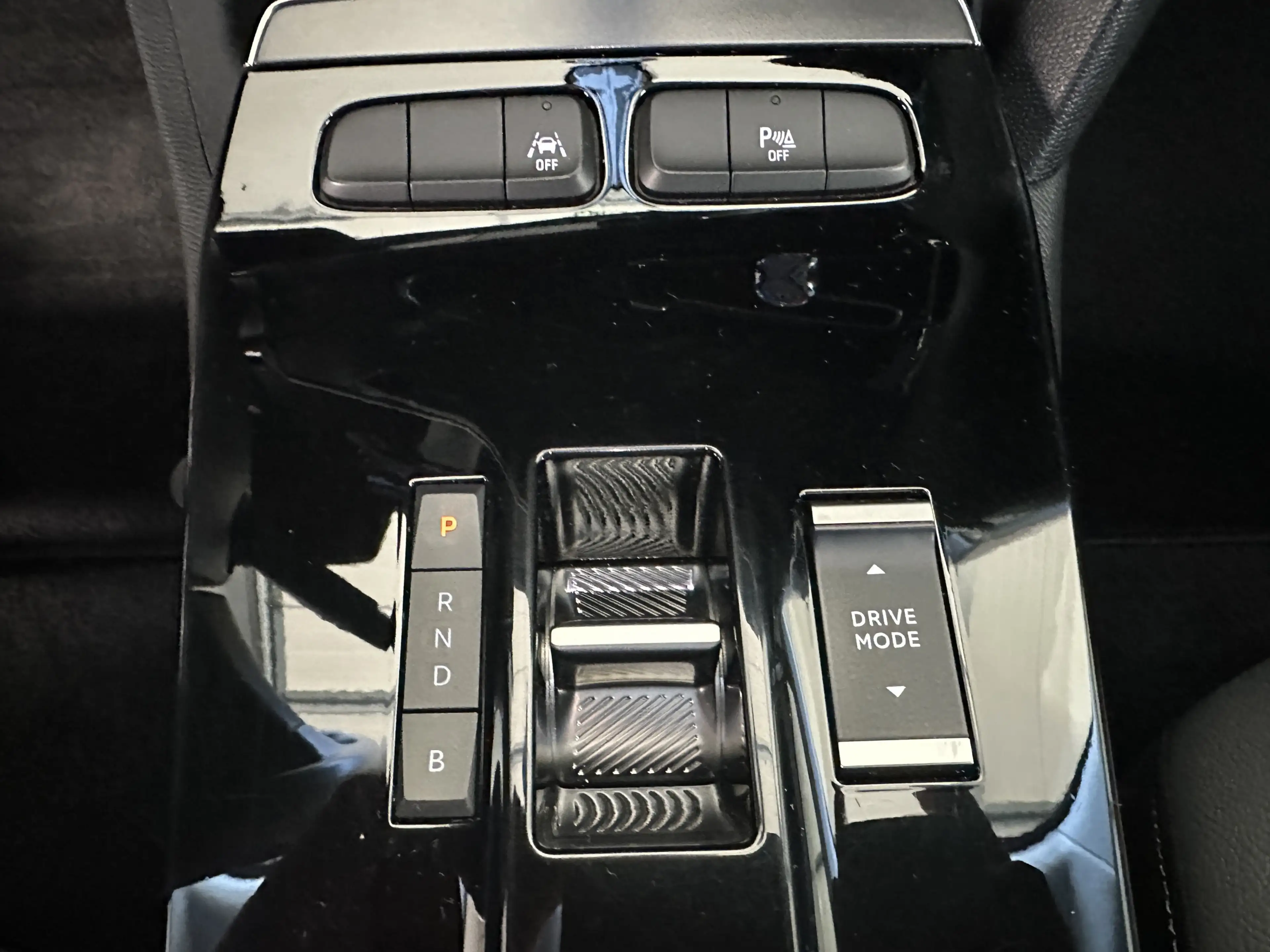 Opel Mokka e Elegance Wärmepumpe SHZ LED DAB Kamera — photo 15