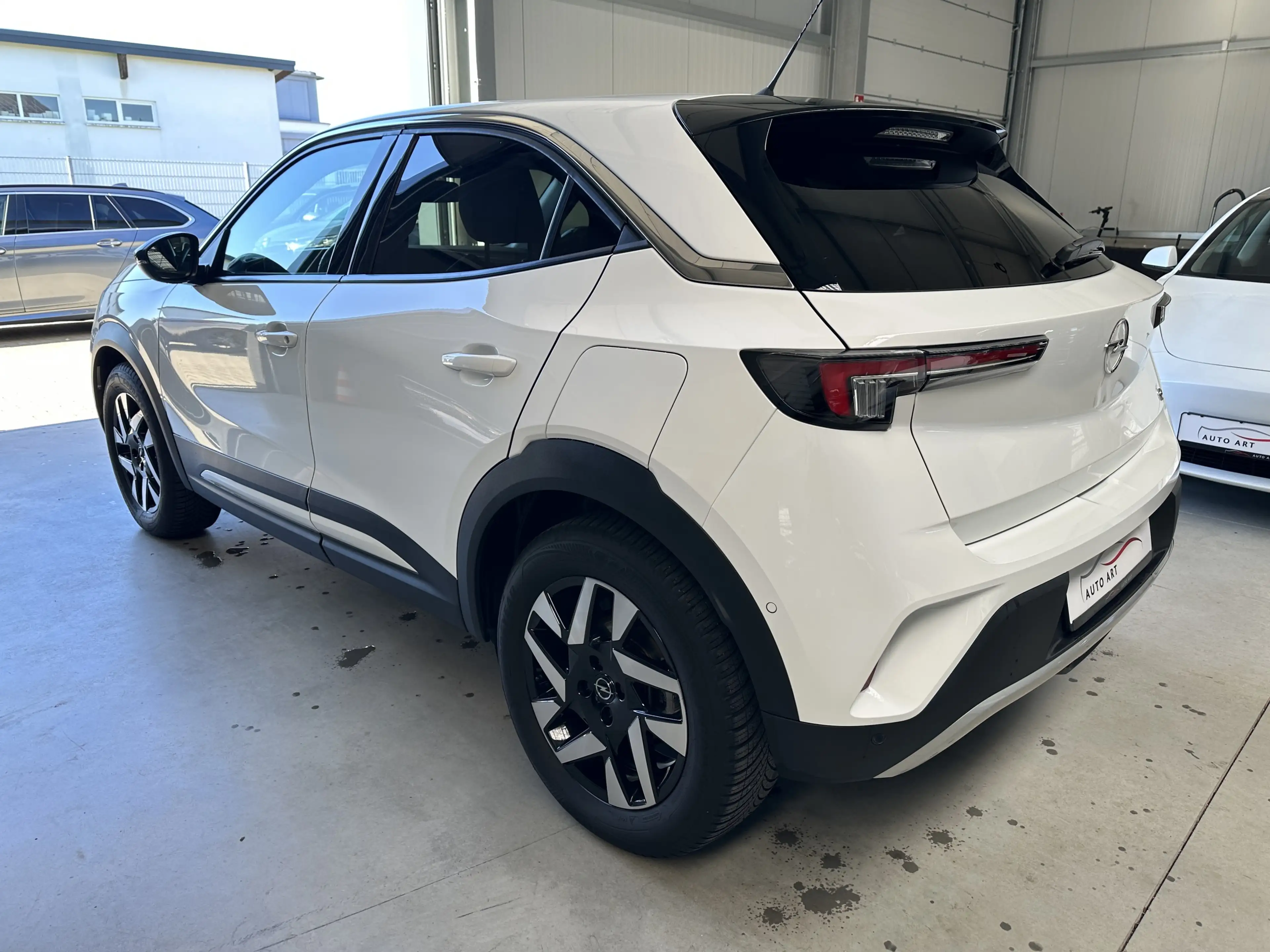 Opel Mokka e Elegance Wärmepumpe SHZ LED DAB Kamera — photo 4