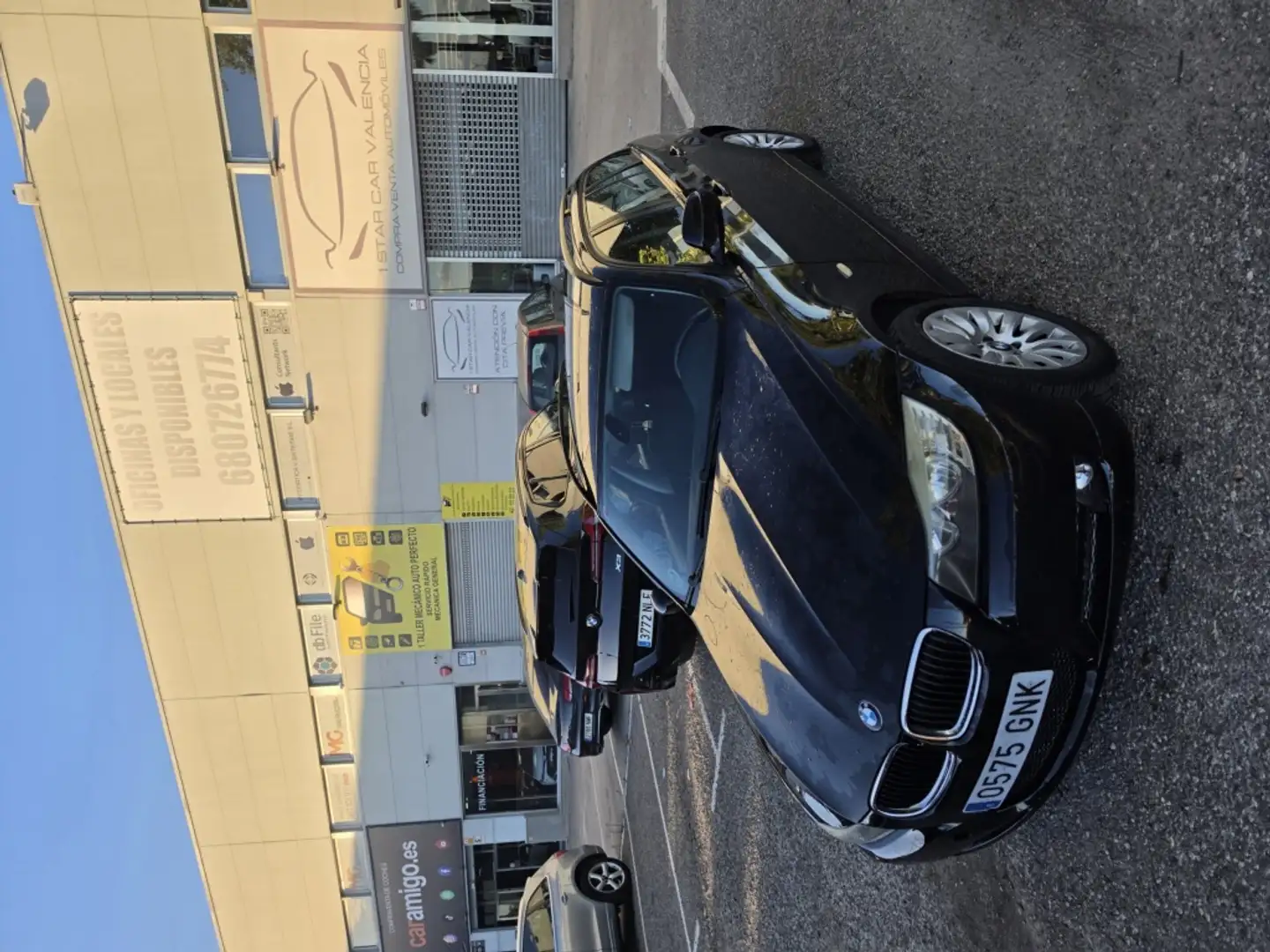 BMW 318 318d Touring Negro - 1