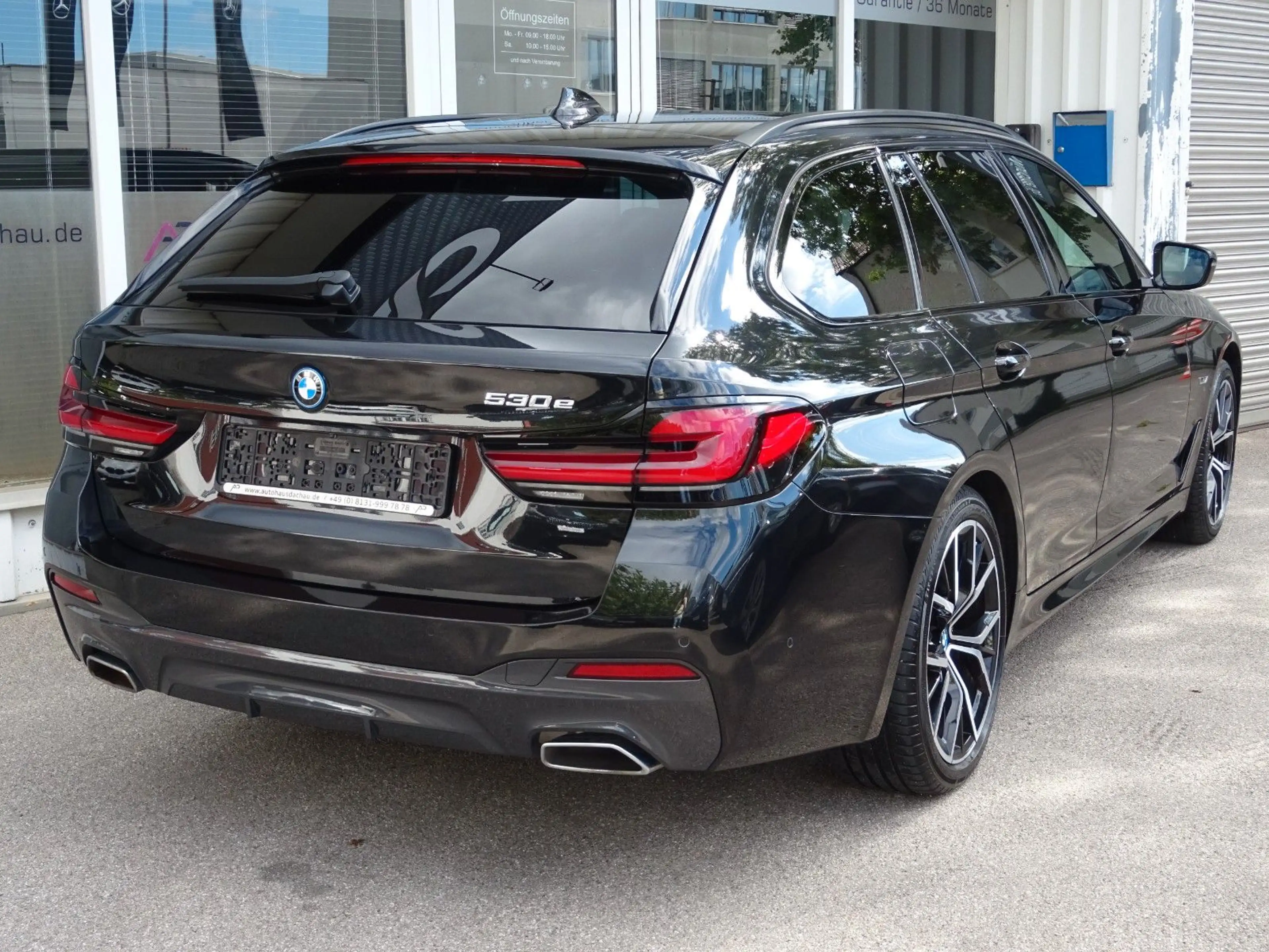 BMW 530 e Touring SAG M-Sport Navi LED Ambiente19"Alu — photo 6