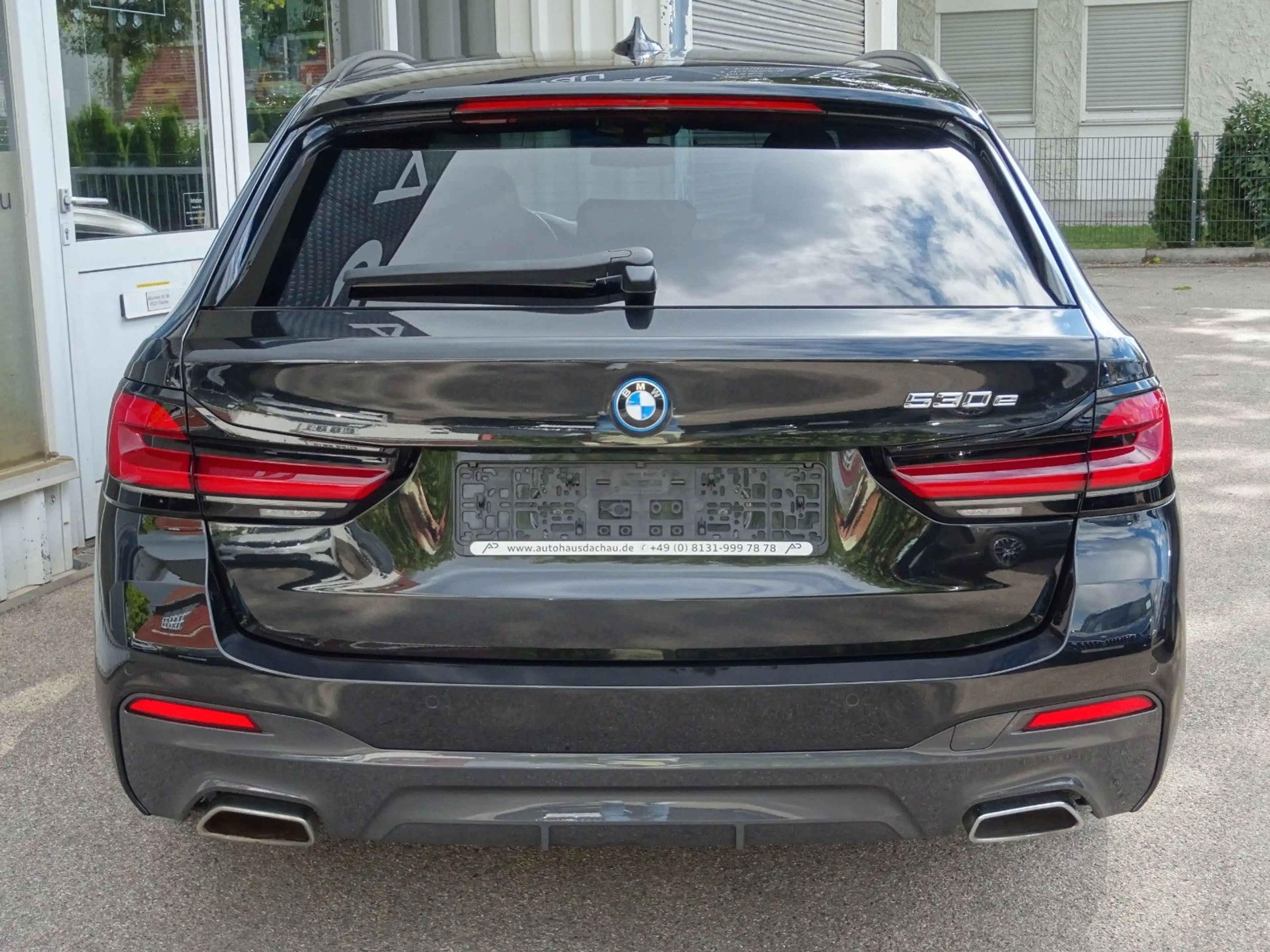 BMW 530 e Touring SAG M-Sport Navi LED Ambiente19"Alu — photo 5