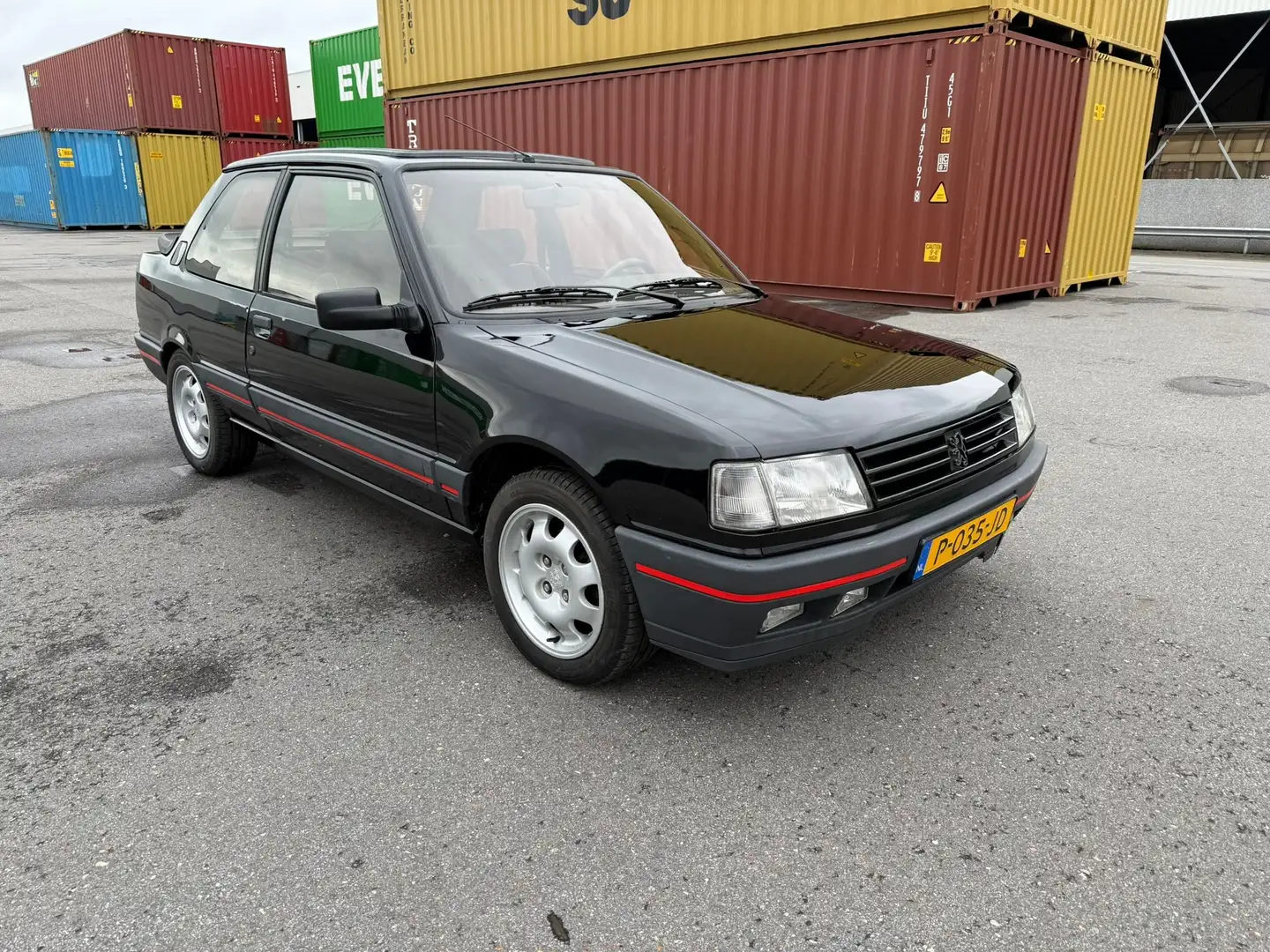Peugeot 309 GTI Černá - 1