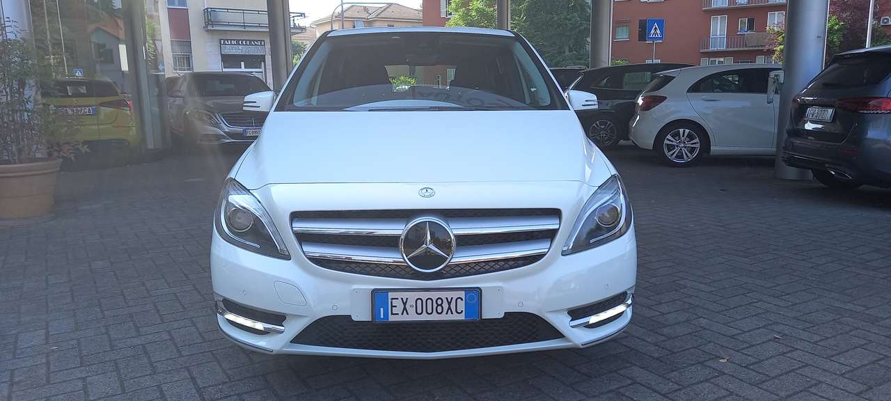 Mercedes-Benz B 180 d Sport plus full optional come nuova!!! GUARDA !