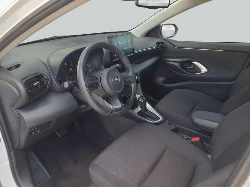 Toyota Yaris Hybrid 1.5 VVT-i Business Edition — photo 9