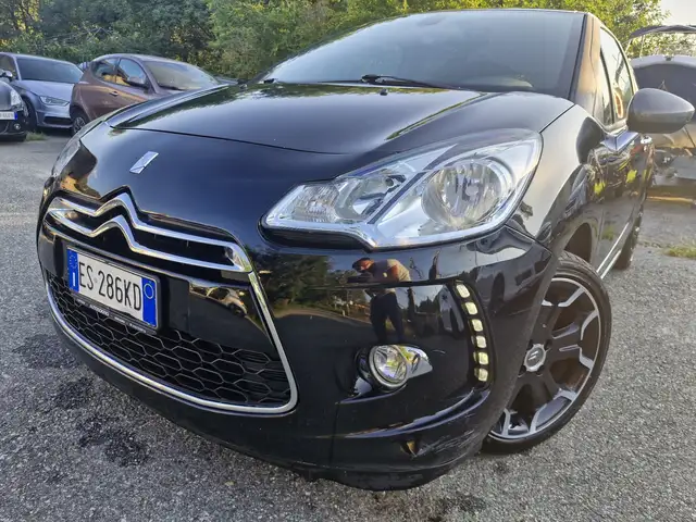 Citroen DS3 view 3