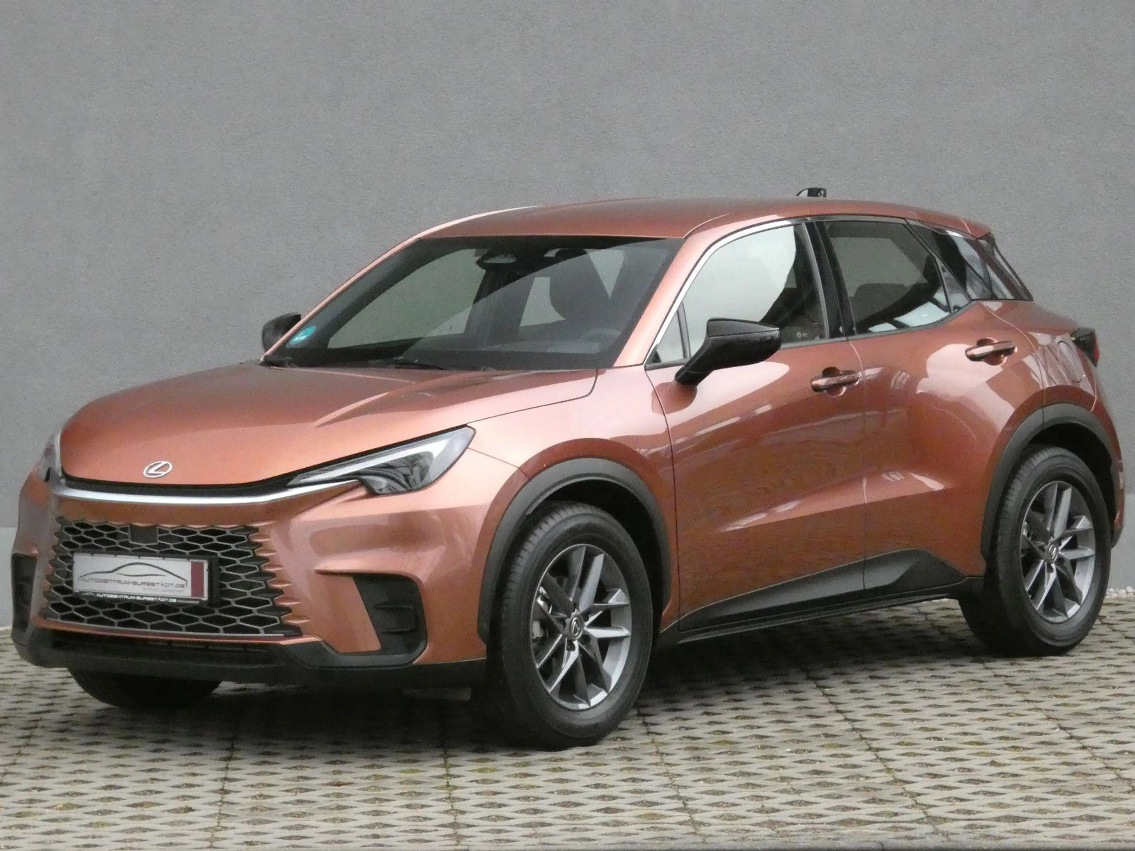 Lexus LBX 1,5 Hybrid FWD Basis / Komfort Paket
