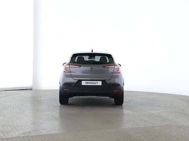 Renault Captur view 5