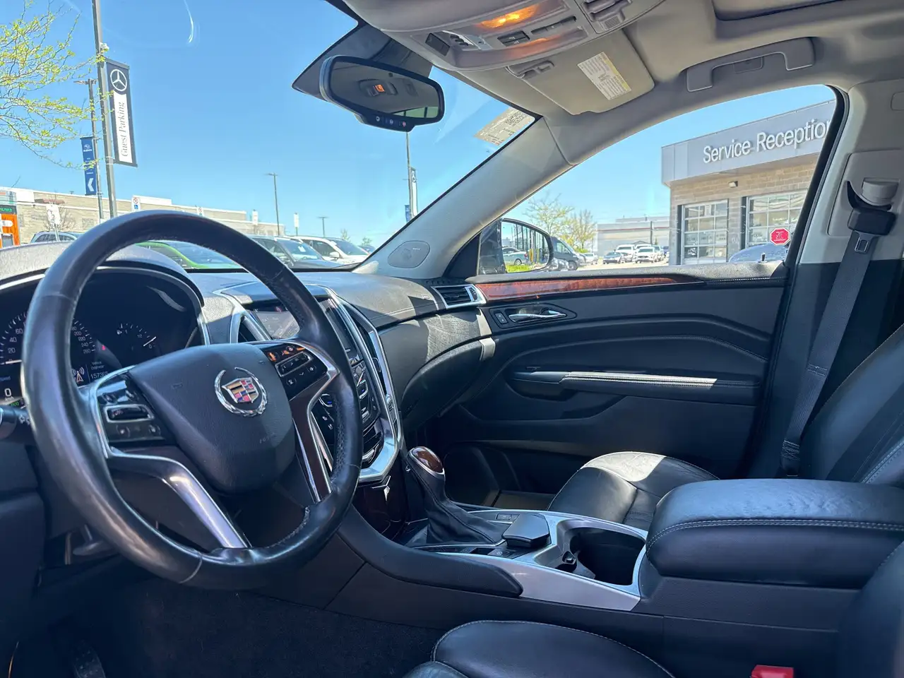 Cadillac SRX снимка Cadillac SRX