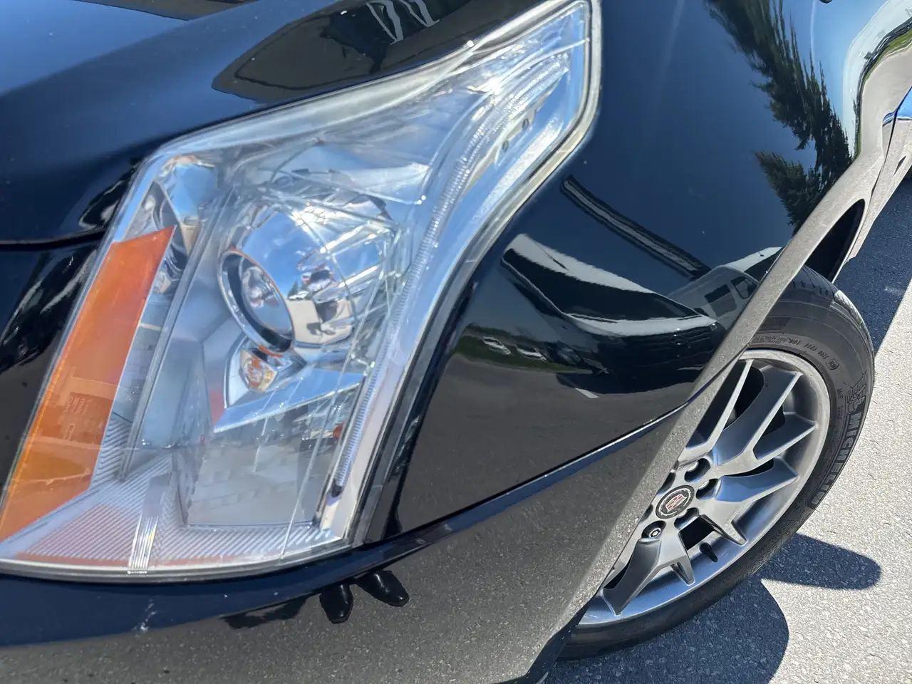 Cadillac SRX снимка Cadillac SRX