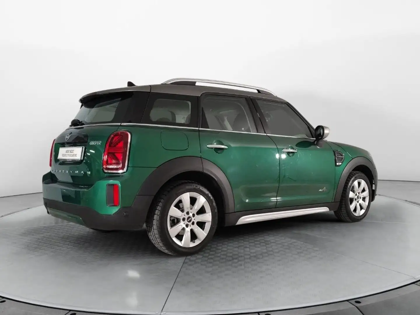 MINI Cooper Countryman ALL4 Essential Verde - 2