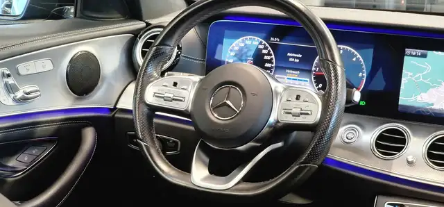 Mercedes-Benz E-Class view 15