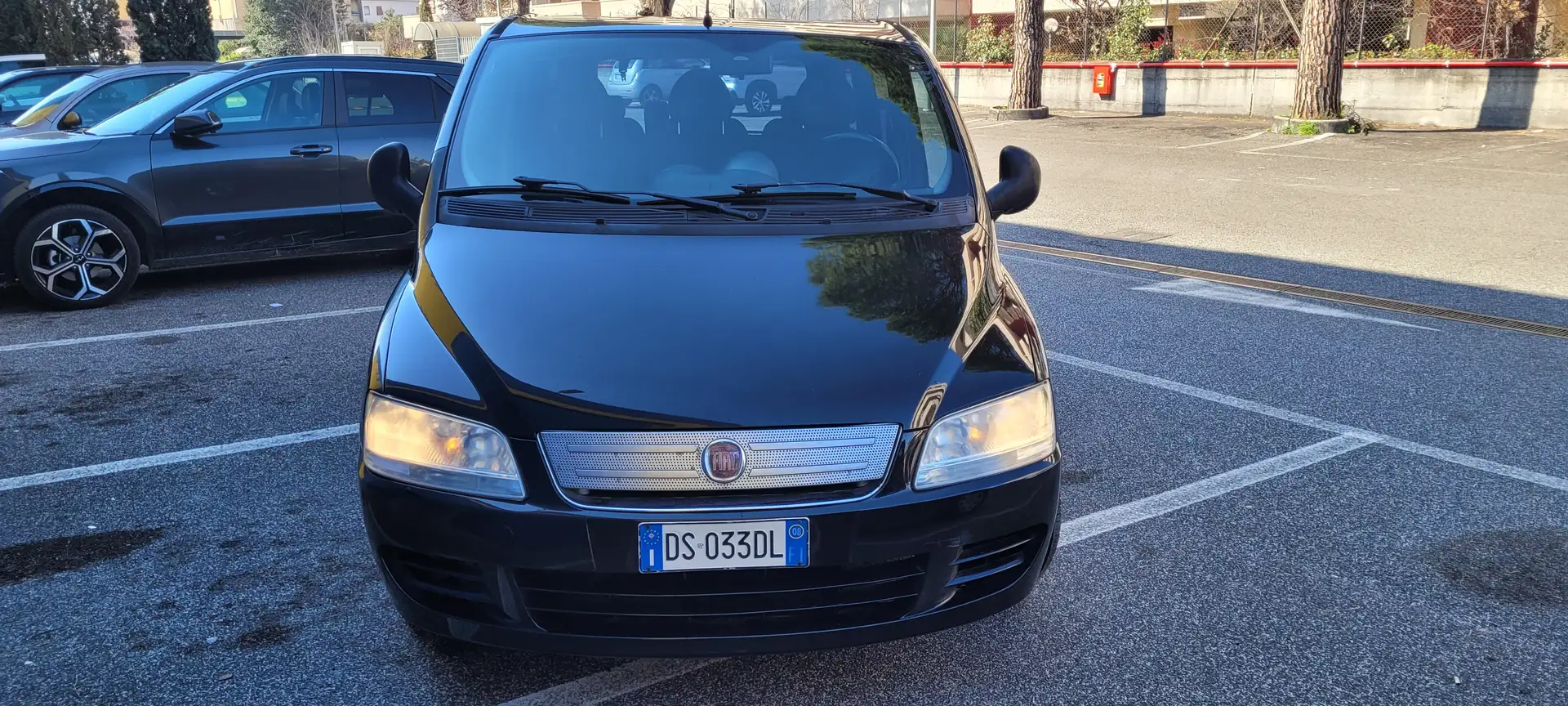 Fiat Multipla Multipla II 2008 1.6 16v natural power Active Schwarz - 2