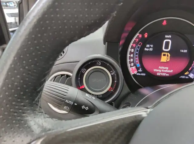 Abarth 595 view 14
