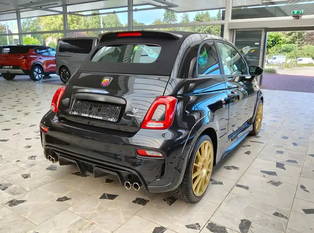 Abarth 595 view 8