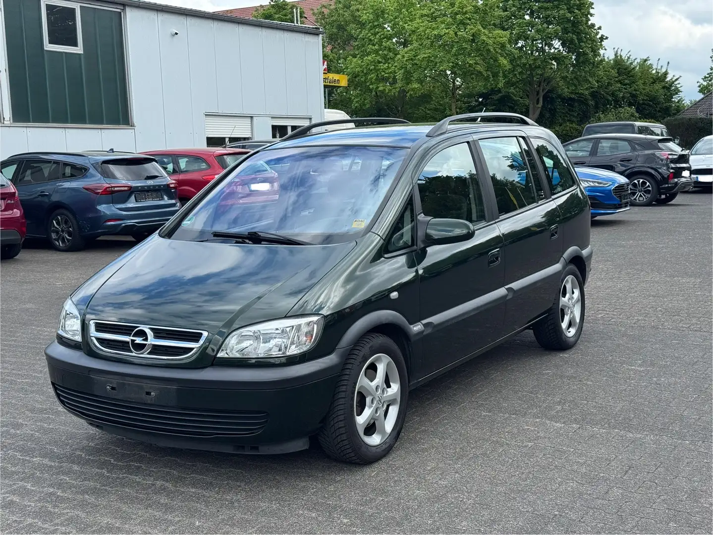 Opel Zafira 1.8 Elegance Grün - 1