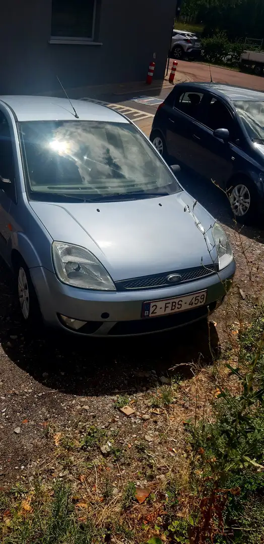 Ford Fiesta 1.3 Trend - 2