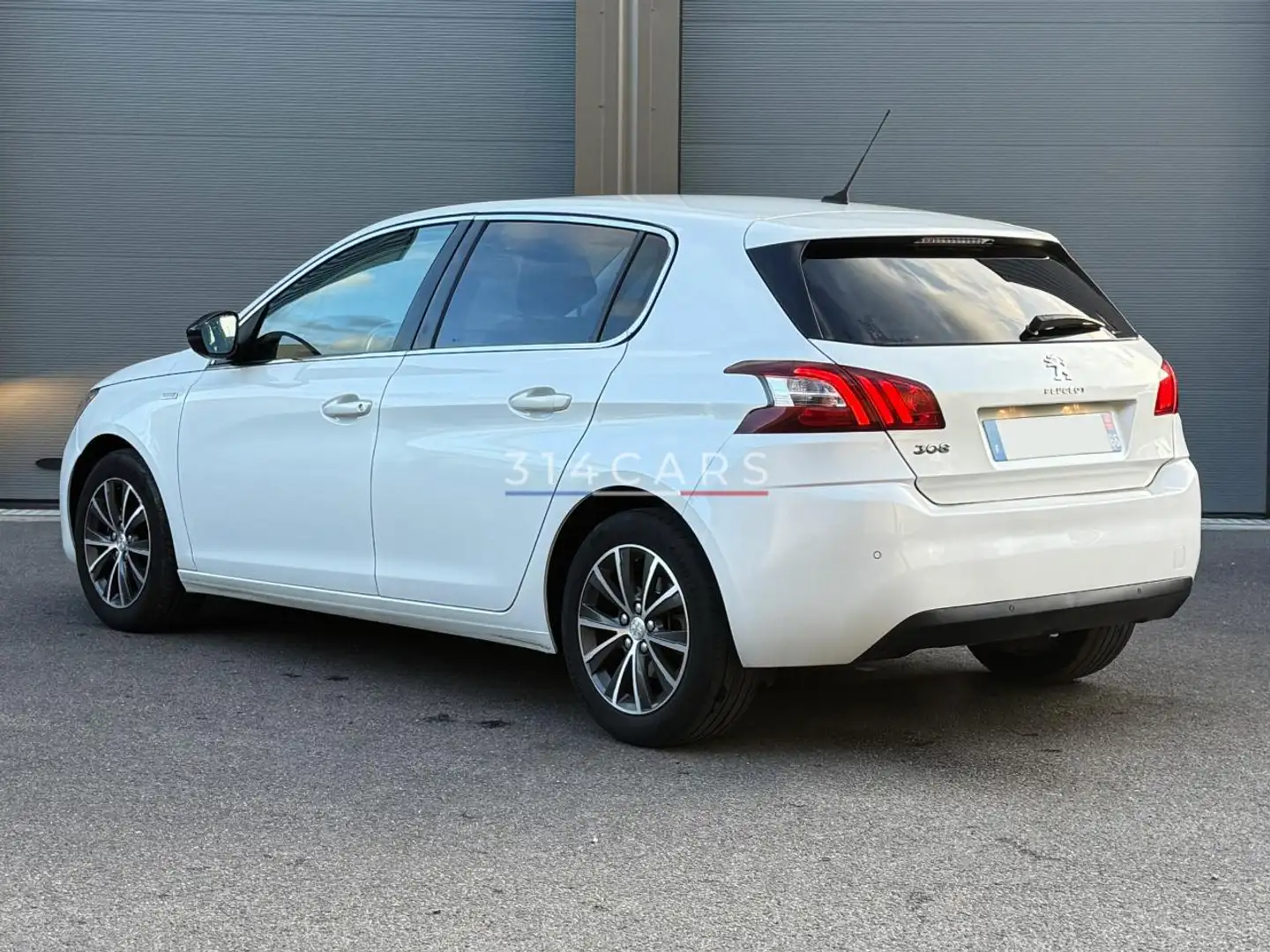 Peugeot 308 1.2i PureTech 130 Sensation Blanc - 2