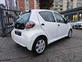 Toyota Aygo 1.0 12V VVT-i 5 porte Deep Ocean Connect Bianco - thumbnail 3