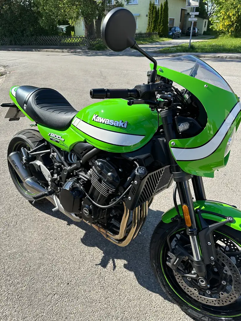 Kawasaki Z900RS Cafe Race Verde - 1