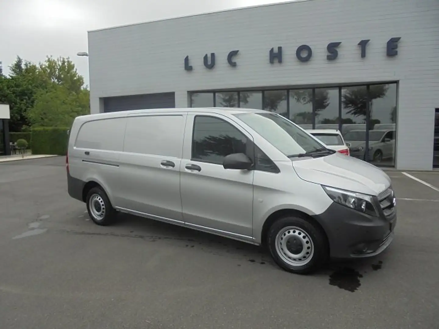 Mercedes-Benz Vito 116 CDI L3/CAMERA/CARPLAY/NAVI/PARKTRONIC/TEMPOMAT Argent - 1