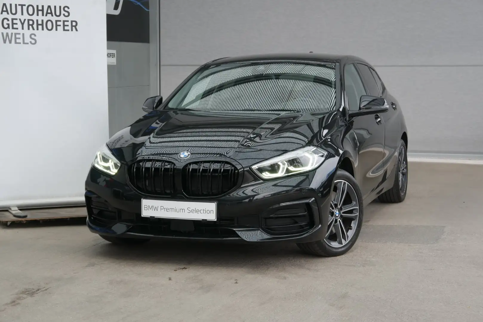 BMW 116 d *Sport Line/Navi/LED/Live Cockpit Prof./Ö-Paket/Business Paket* Schwarz - 2