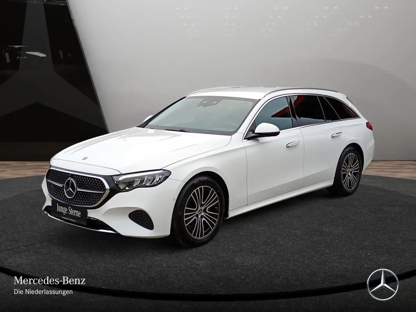 Mercedes-Benz E 200 T Avantgarde Fahrass Distr. LED Kamera PTS Weiß - 2