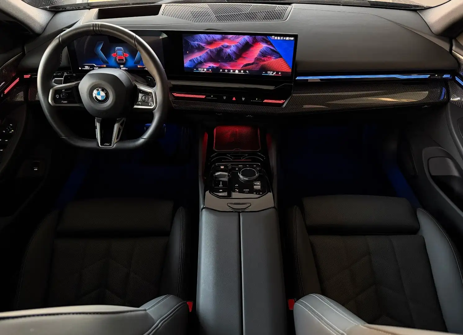 BMW 540 d xDrive Touring/ M Sport / Standheizung/ B&W Grau - 2