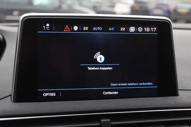 Peugeot 3008 view 12