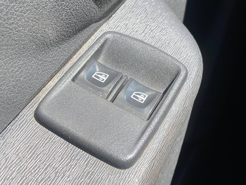 Dacia Dokker 1.5 dCi Utilitaire 2 places - 2 portes latéral — photo 8