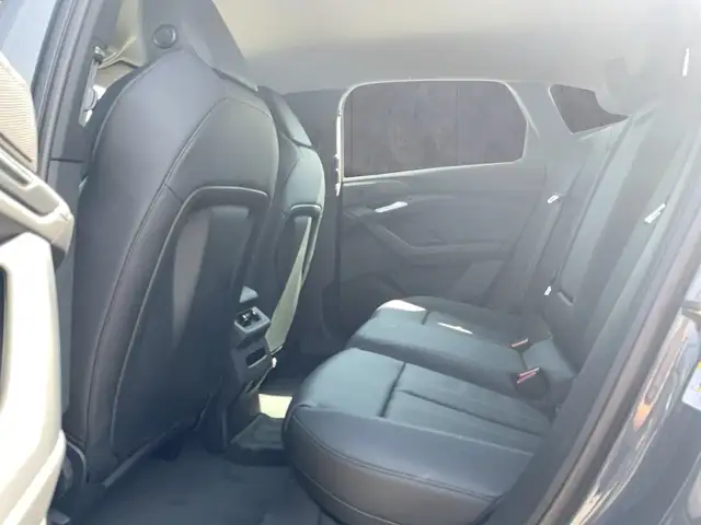 Audi E-Tron view 9