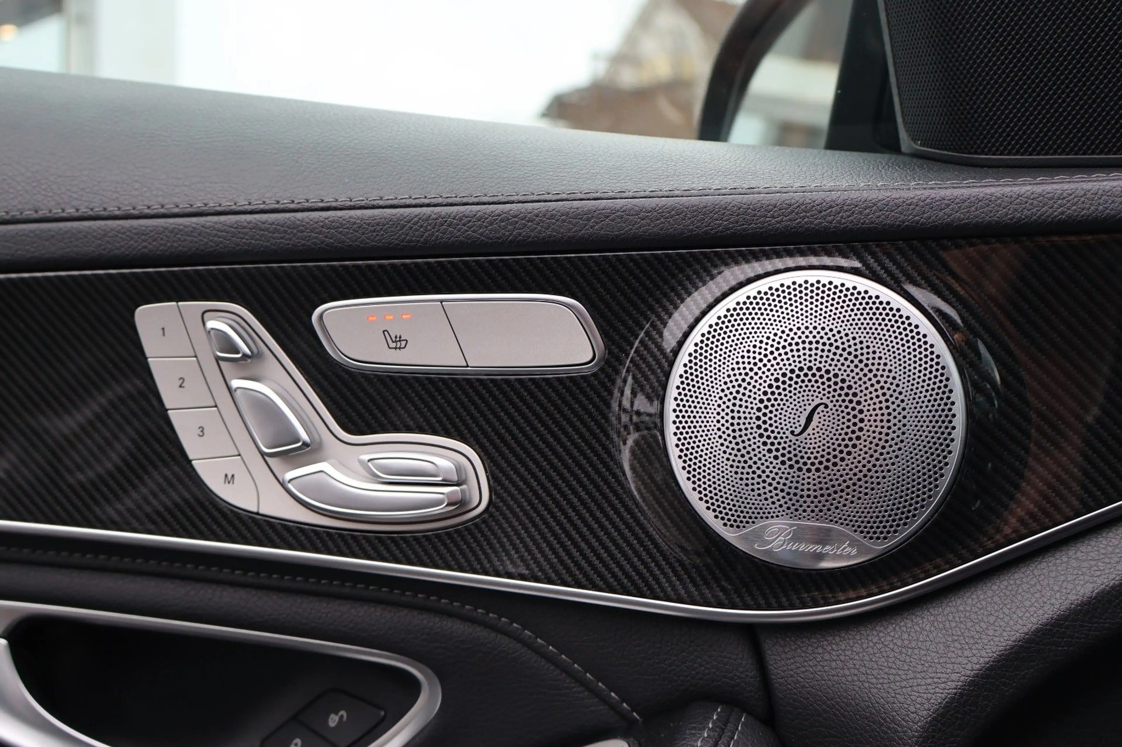 Mercedes-Benz C 63 AMG /BURMESTER/CARPLAY/PANO/RÜCKFAHRKAMERA — photo 8