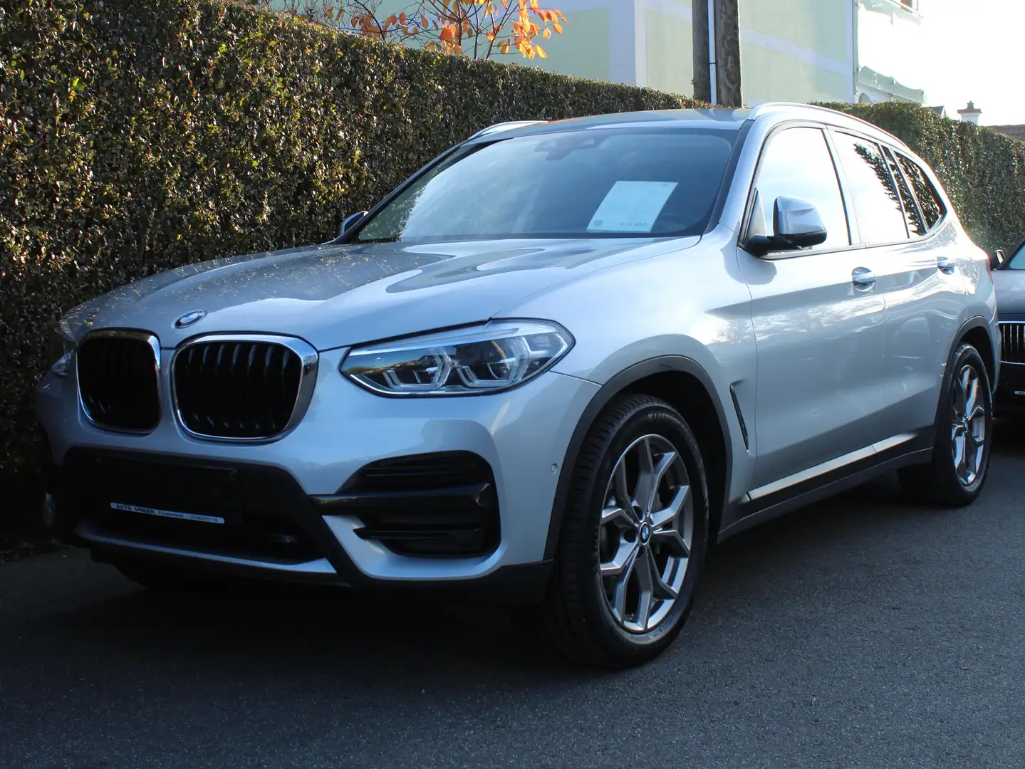 BMW X3 xDrive 30 i G01 Aut Neues Service! Viele Extras! Grau - 1