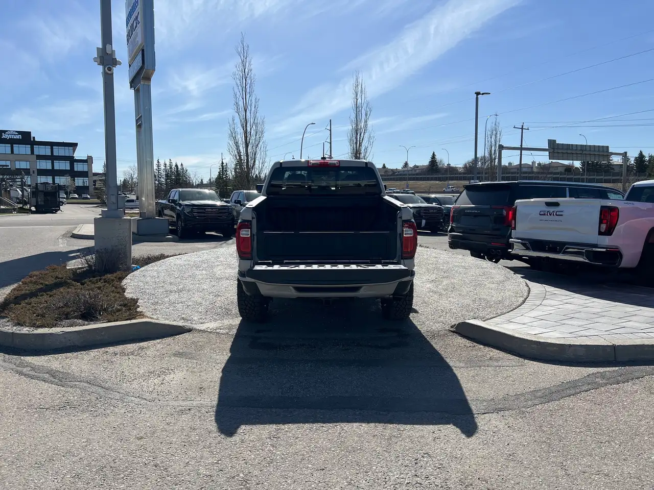 GMC Canyon снимка GMC Canyon
