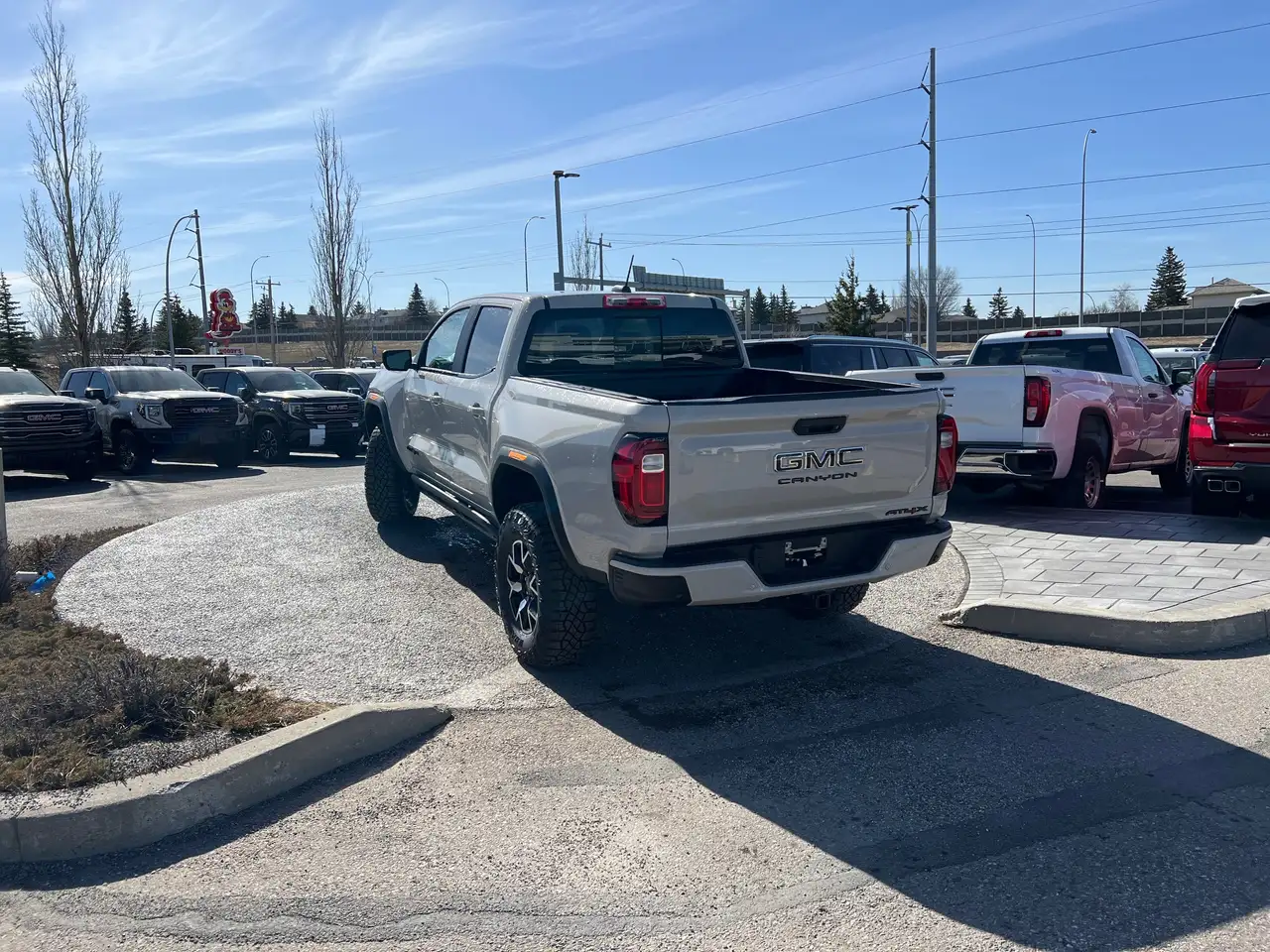 GMC Canyon снимка GMC Canyon