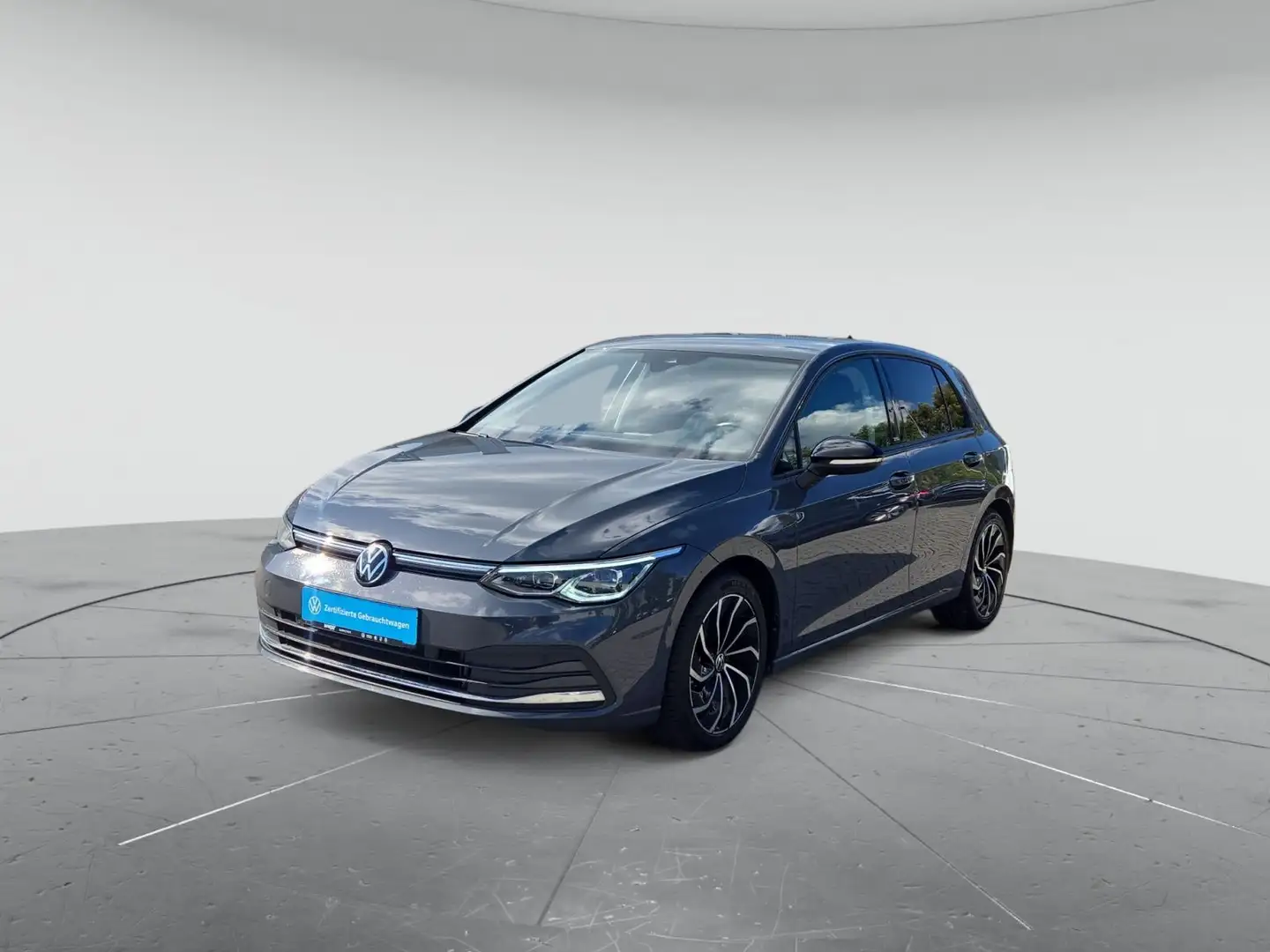 Volkswagen Golf VIII Active 2.0 TDI DSG, AHK/ACC/KAM/LED/NA Grijs - 2