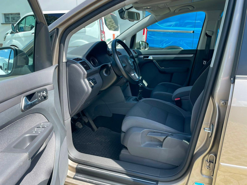 Volkswagen Touran 1.4 TSI//Comfortline/7.S/KLIMA/2.H/TOP// — photo 13