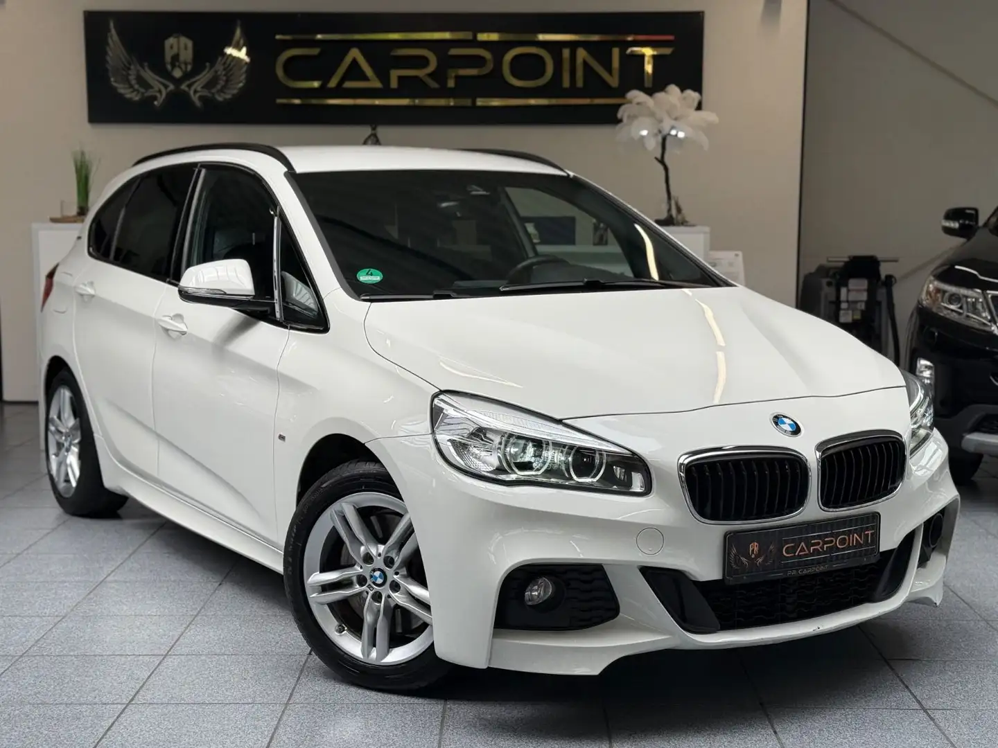 BMW 225 .  M-Paket/Xenon/Navi/Automatik Weiß - 1
