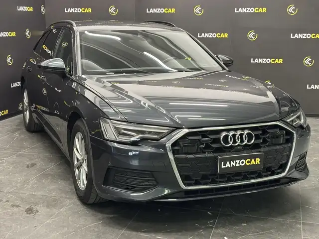 Audi A6 view 3
