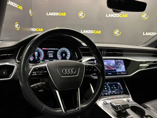 Audi A6 view 8