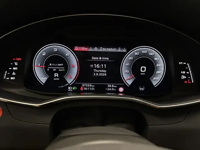 Audi A6 view 10