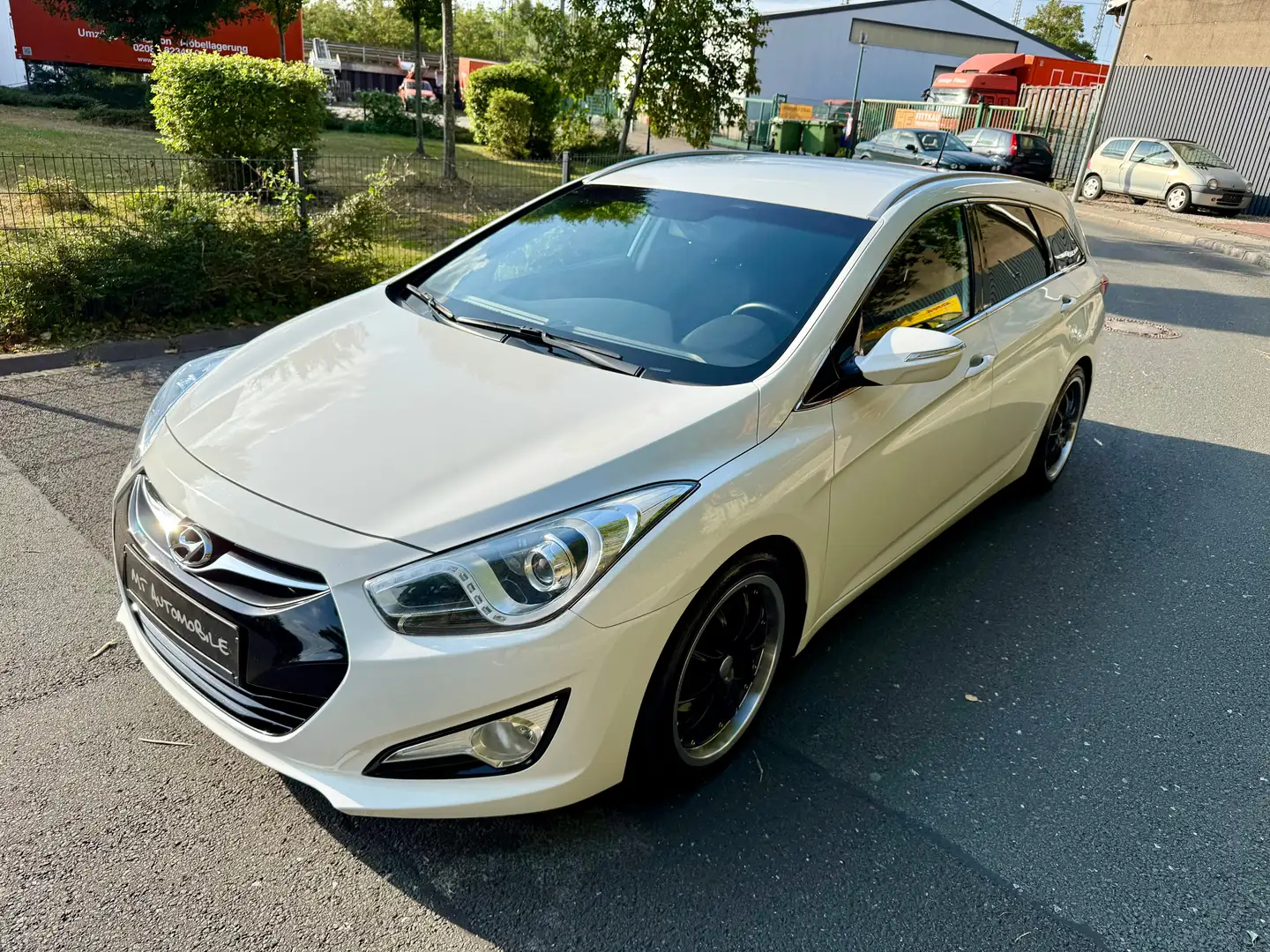 Hyundai i40 5 Star Edition*Alu 18"*Erst 91TKM*Klima*E-Fenster! Weiß - 1