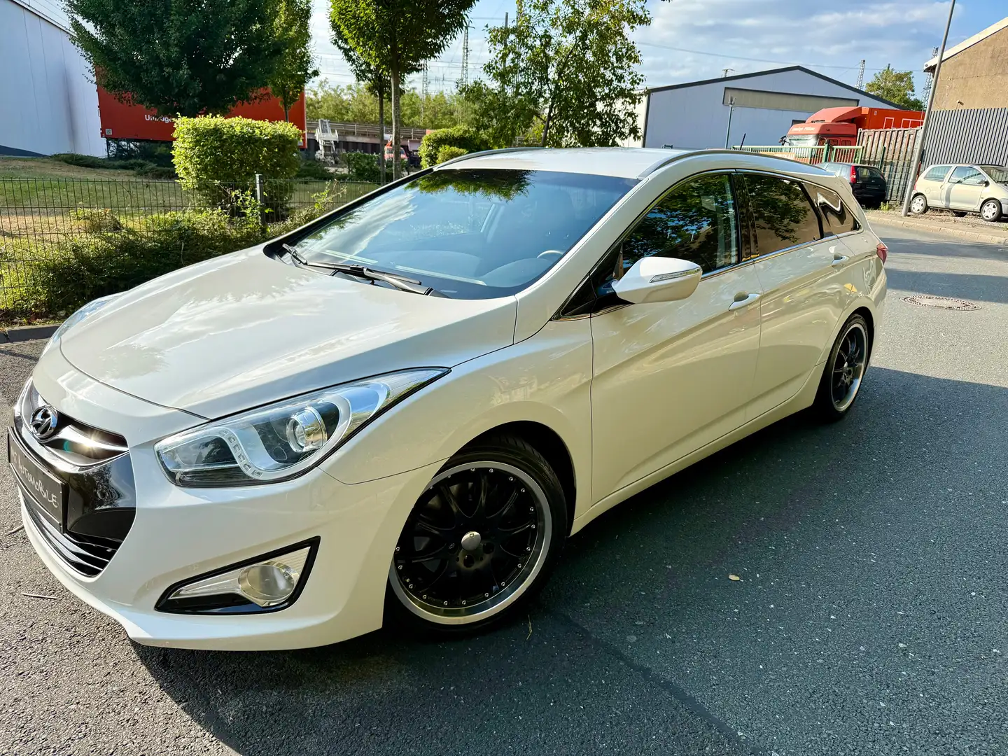Hyundai i40 5 Star Edition*Alu 18"*Erst 91TKM*Klima*E-Fenster! Weiß - 2