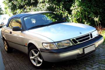 900 Cabrio 2.0i S c/clima auto