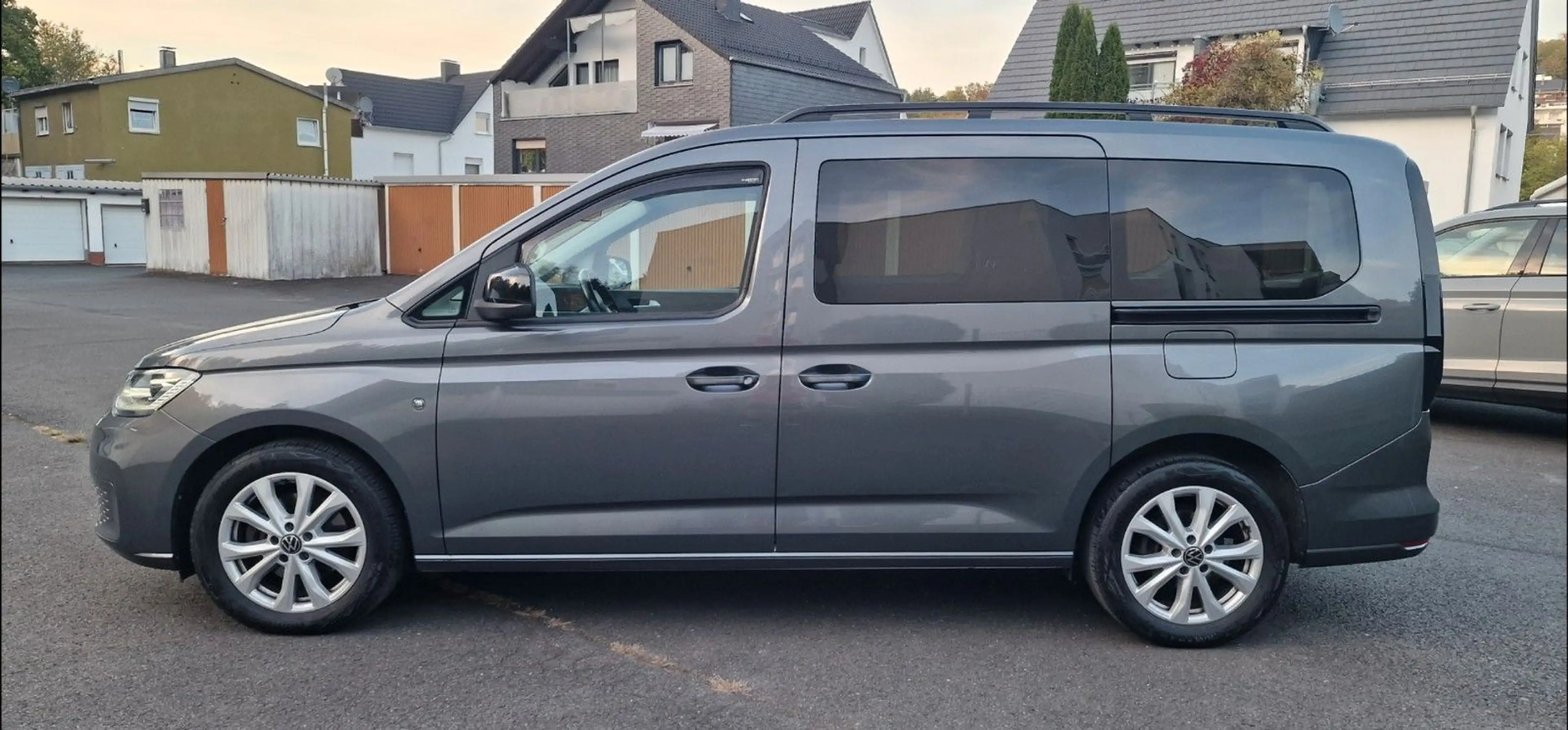Volkswagen Caddy 2,0TDI 90kW DSG LED*Navi*3xAssist*1Hd — photo 12