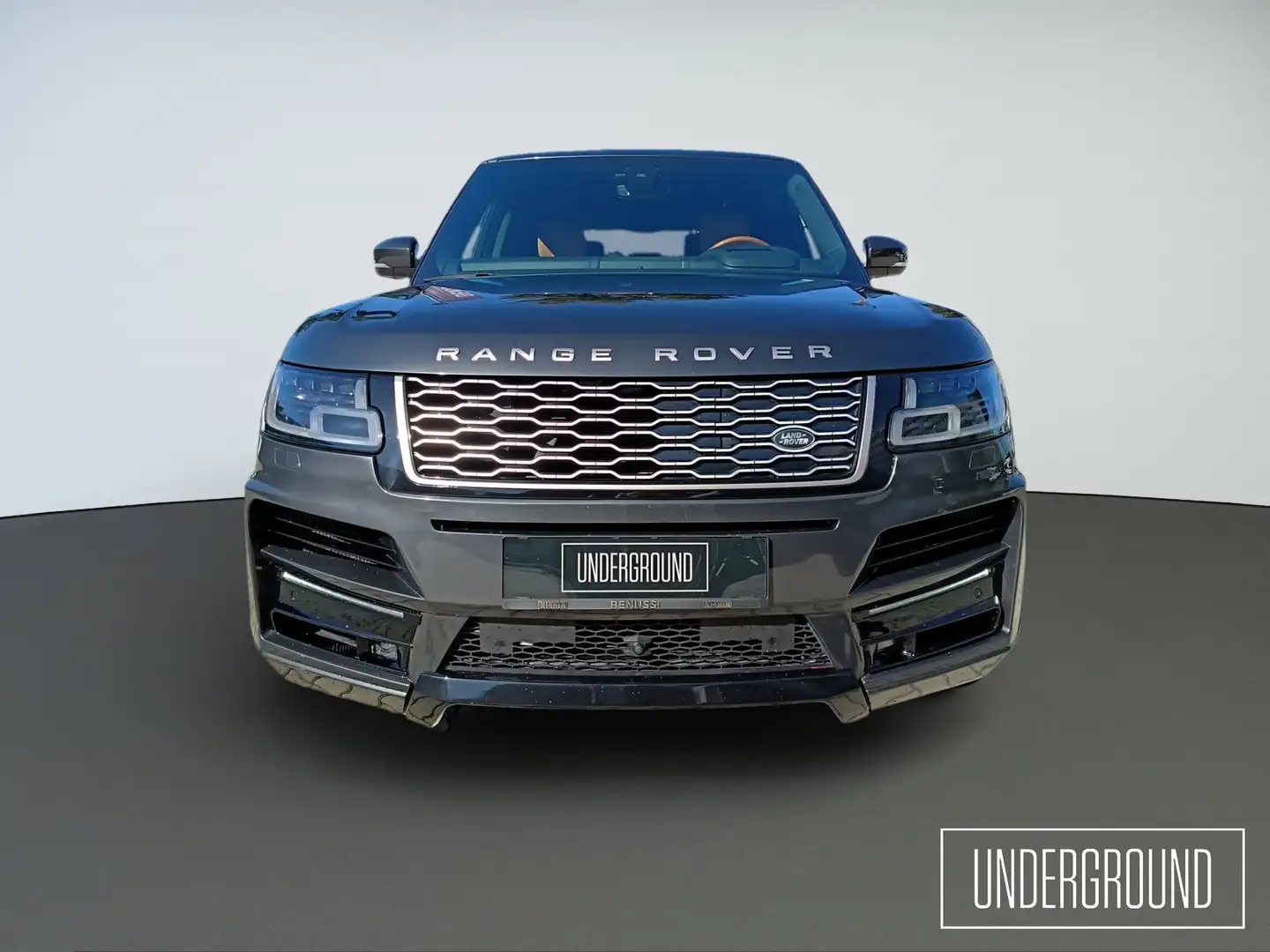 Land Rover Range Rover LWB P400e 2,0 Si4 PHEV AWD Fifty Aut. Grau - 2